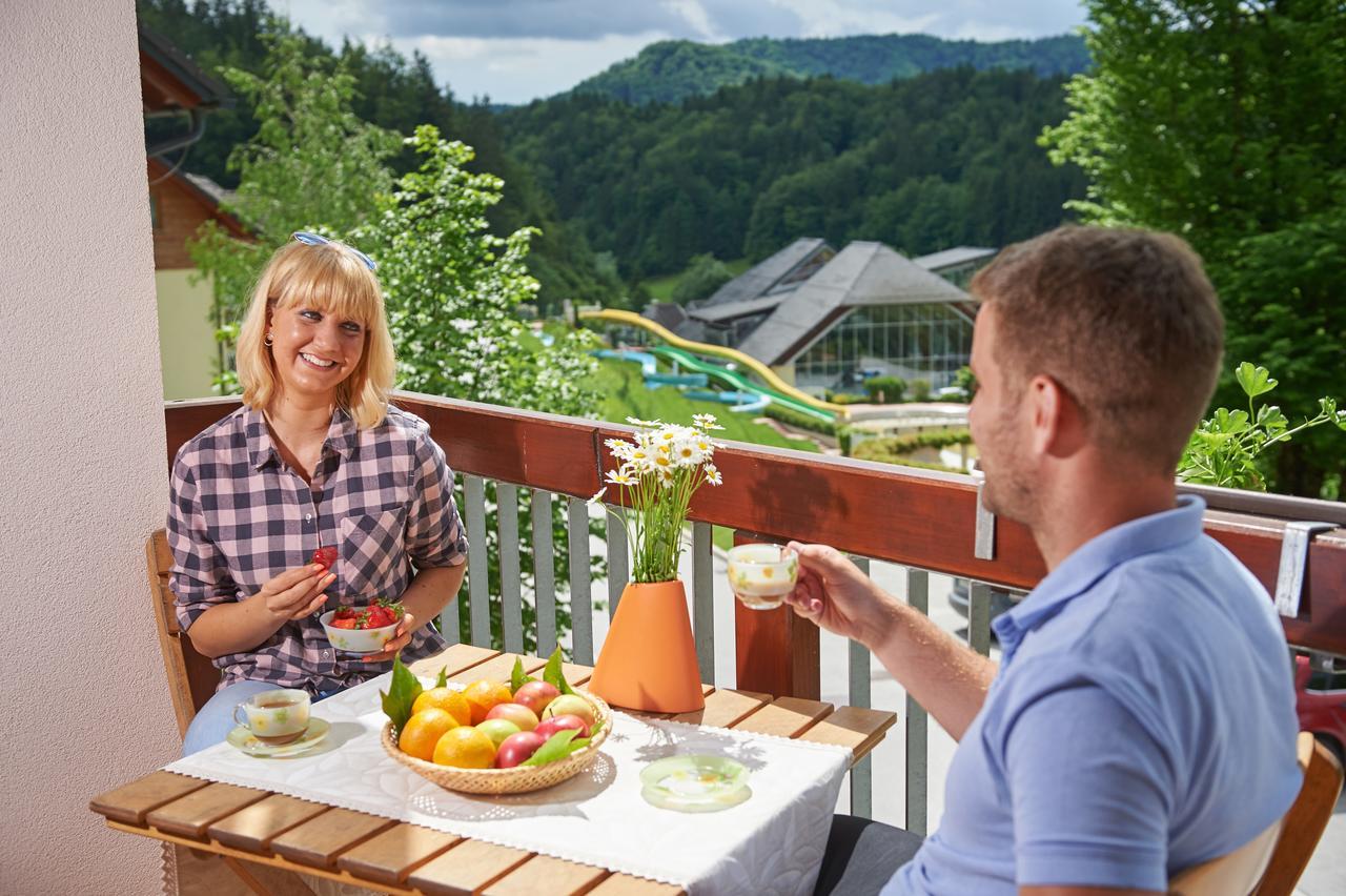 Hotel Eco Terme Snovik, Kamnik Laze v Tuhinju Zewnętrze zdjęcie